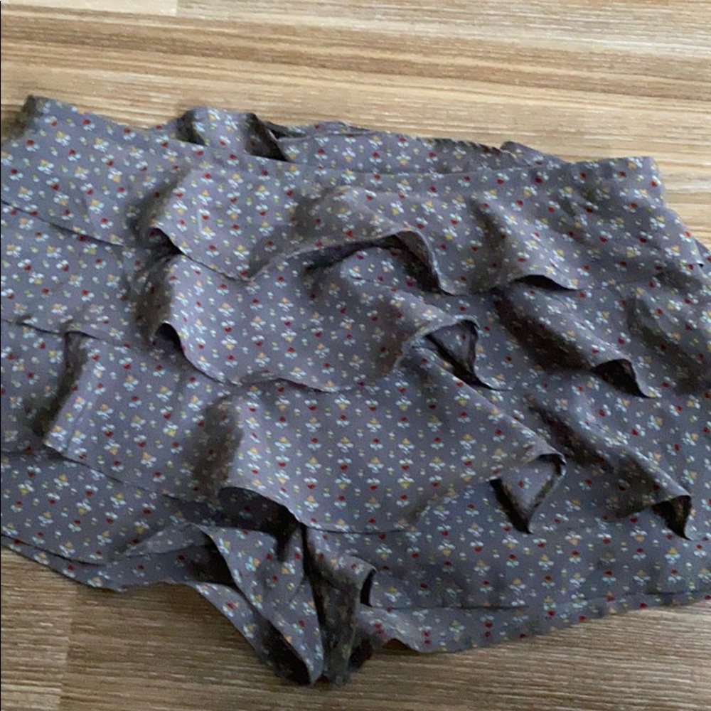 Urban Outfitters skort